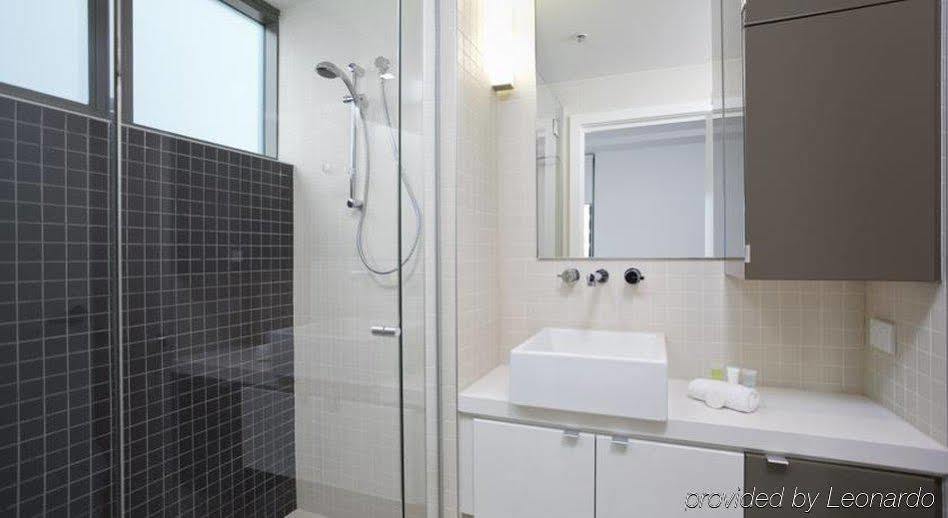 Quattro On Astor Apartments Brisbane By Restt Buitenkant foto