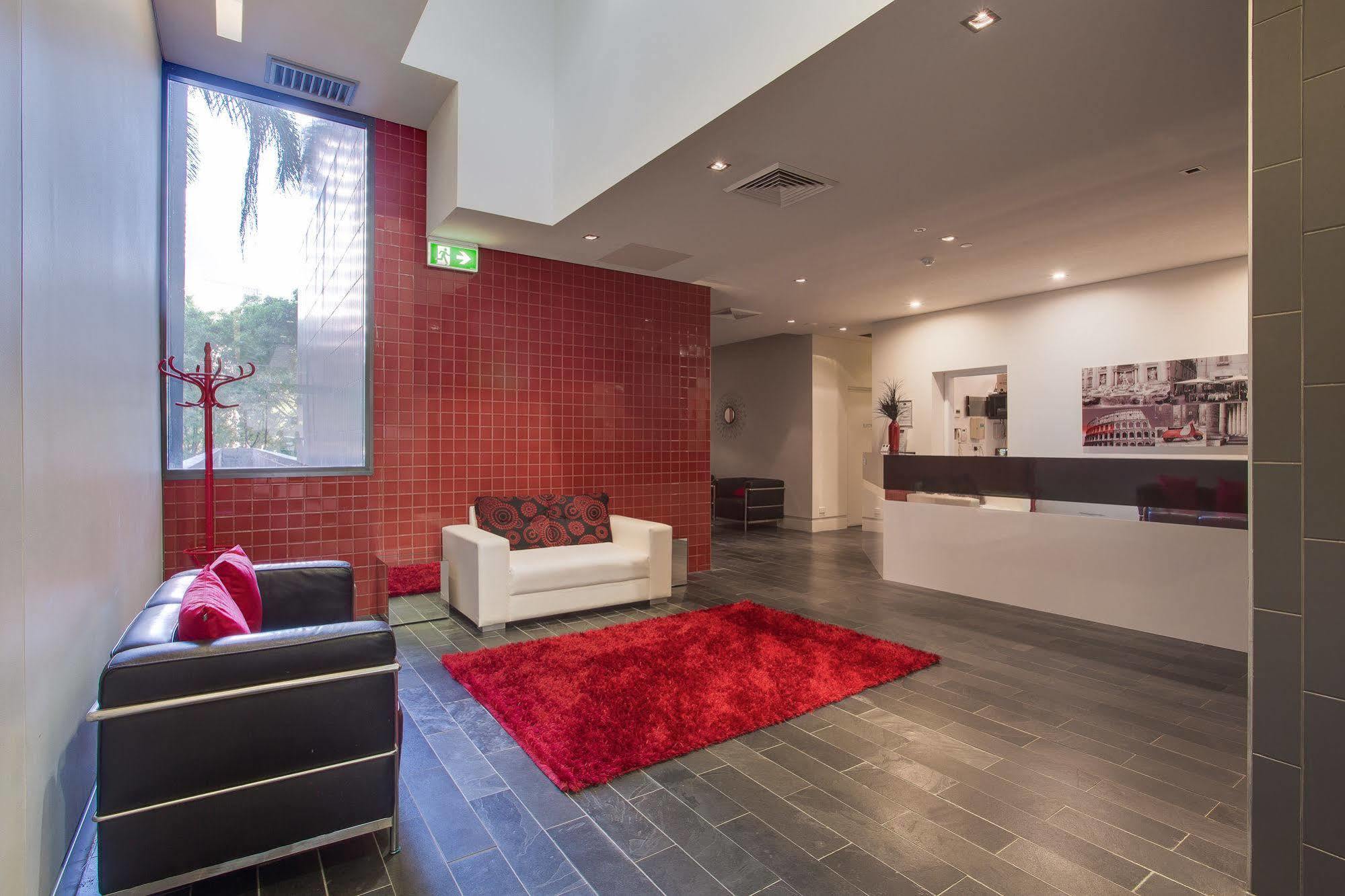 Quattro On Astor Apartments Brisbane By Restt Buitenkant foto