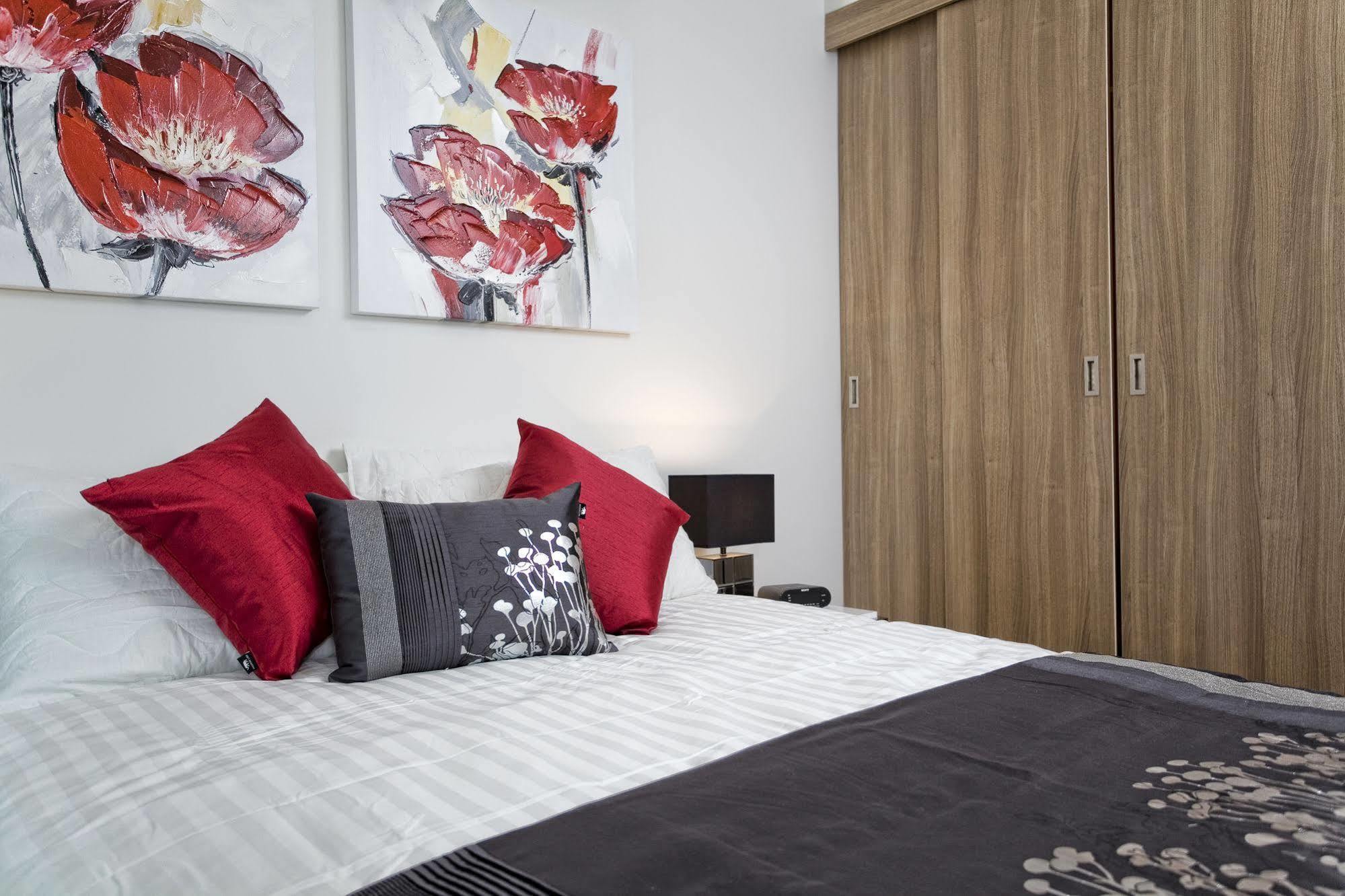 Quattro On Astor Apartments Brisbane By Restt Buitenkant foto