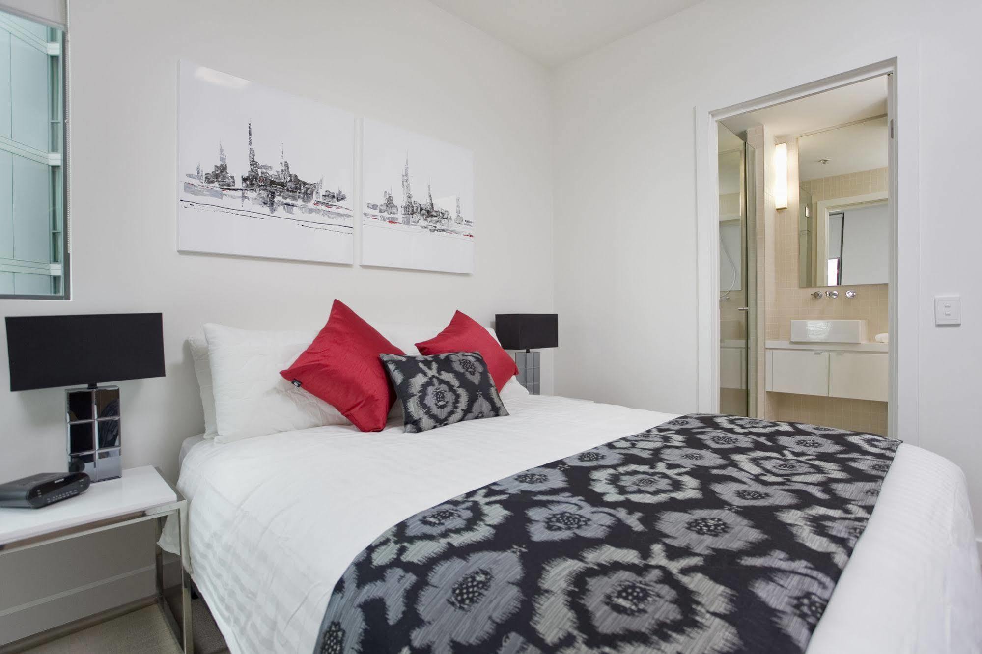 Quattro On Astor Apartments Brisbane By Restt Buitenkant foto