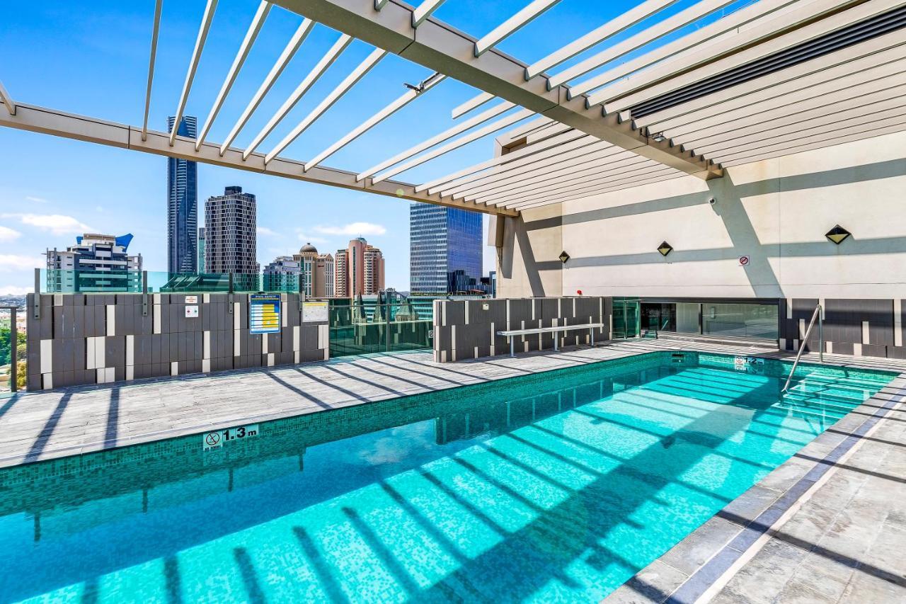 Quattro On Astor Apartments Brisbane By Restt Buitenkant foto