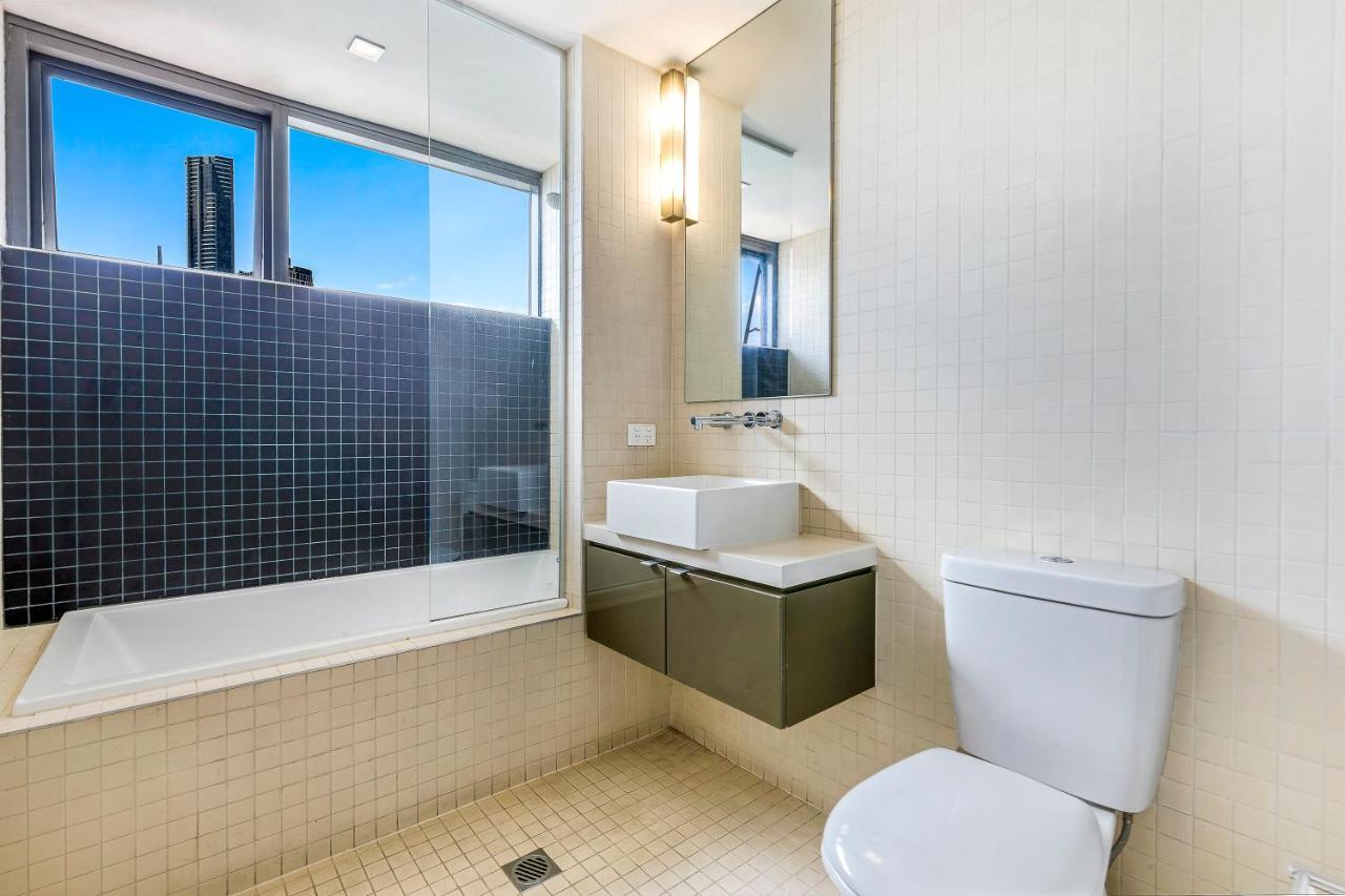 Quattro On Astor Apartments Brisbane By Restt Buitenkant foto