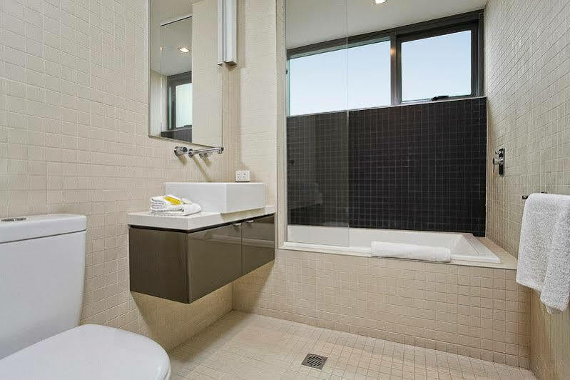 Quattro On Astor Apartments Brisbane By Restt Buitenkant foto